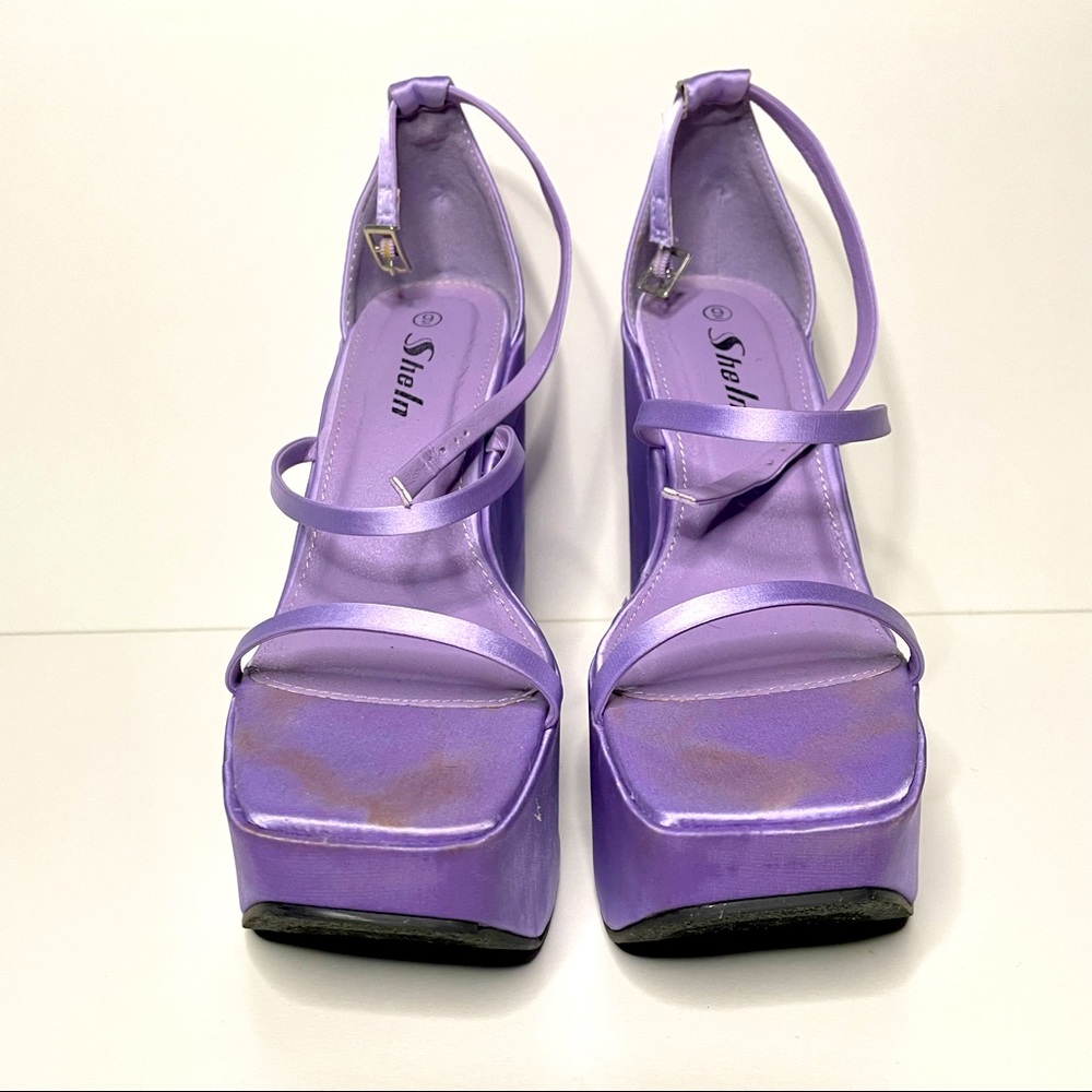 Purple wedge sandal